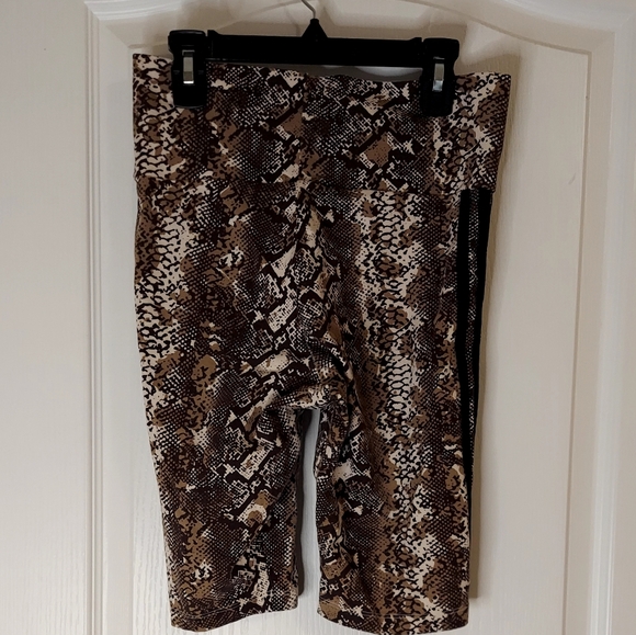 Adidas Originals Snake Cycle Shorts - Picture 5 of 7